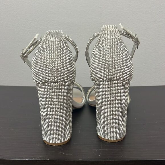 Steve Madden Womens Carrson Rhinestone Heels Sandal Size 8.5 - Picture 9 of 9